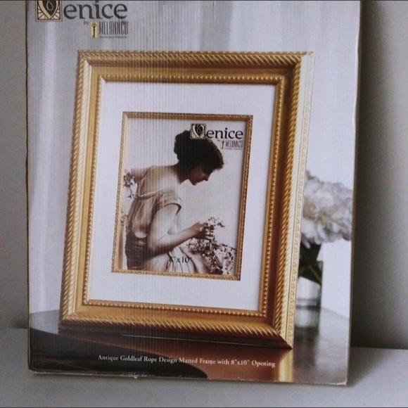Venice by Melannco Picture Frames Antique Goldleaf Rope Design Matted Frame 8x10 - Picture 7 of 12